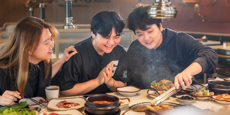 韓国BBQの魅力とは？キム・チ・ランドの味覚への旅